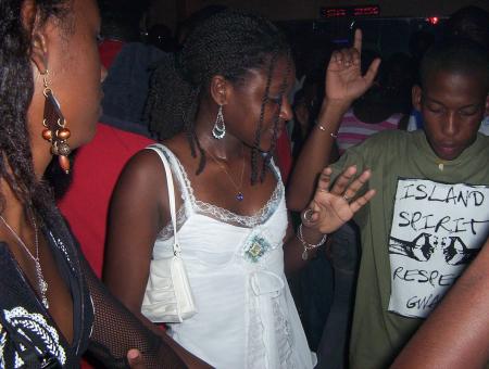 are u ready to partyyy !!!!!!!!!!!!!!!