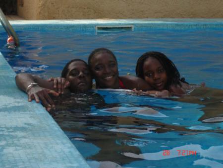 Tou l mond ds l'eau!!!!